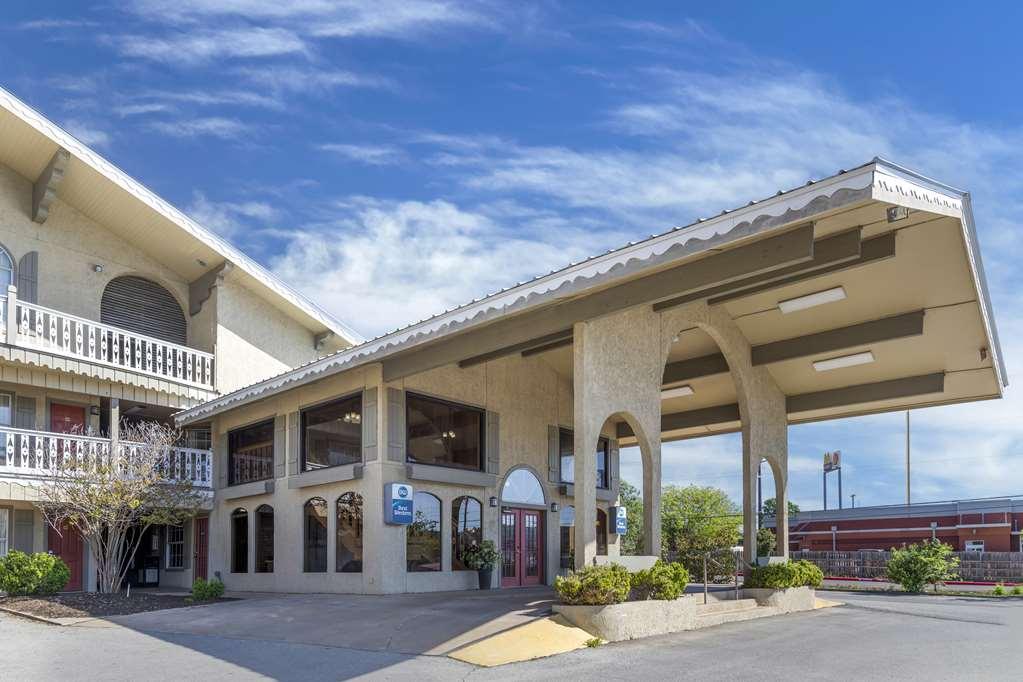 Best Western Sunday House Inn Kerrville Exteriör bild