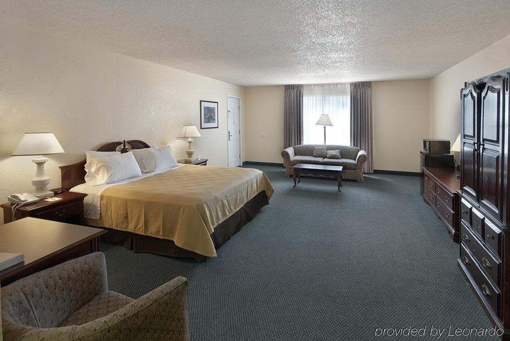 Best Western Sunday House Inn Kerrville Rum bild