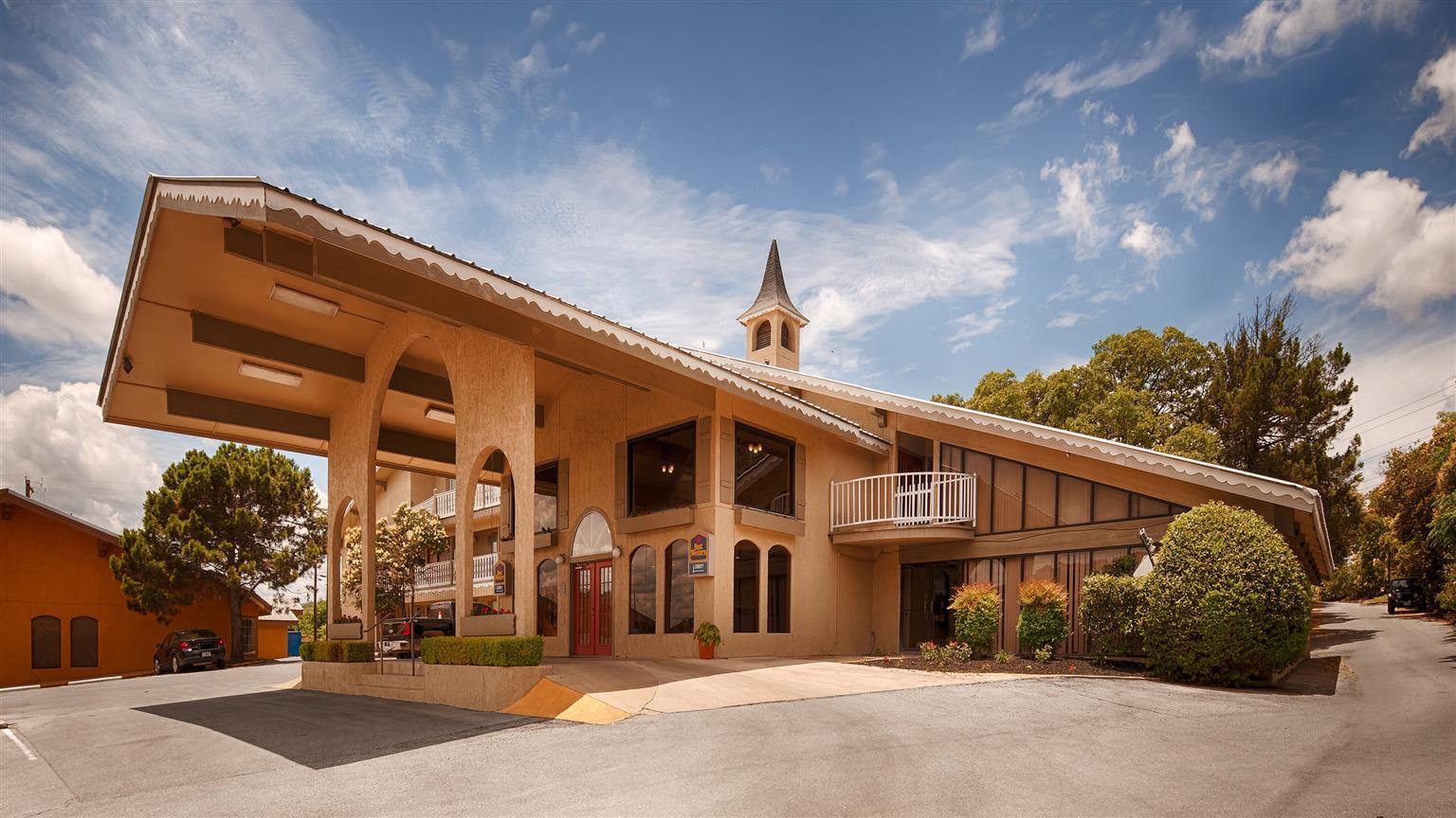 Best Western Sunday House Inn Kerrville Exteriör bild